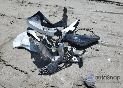 2019 Alfa Romeo Giulia from USA, damaged, VIN ZARFAMANXK7600999